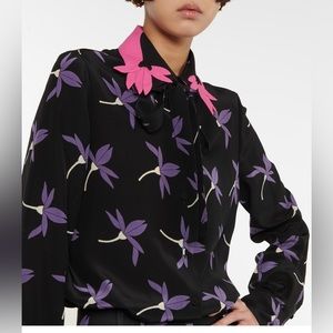 VALENTINO
Floral silk crêpe de chine shirt